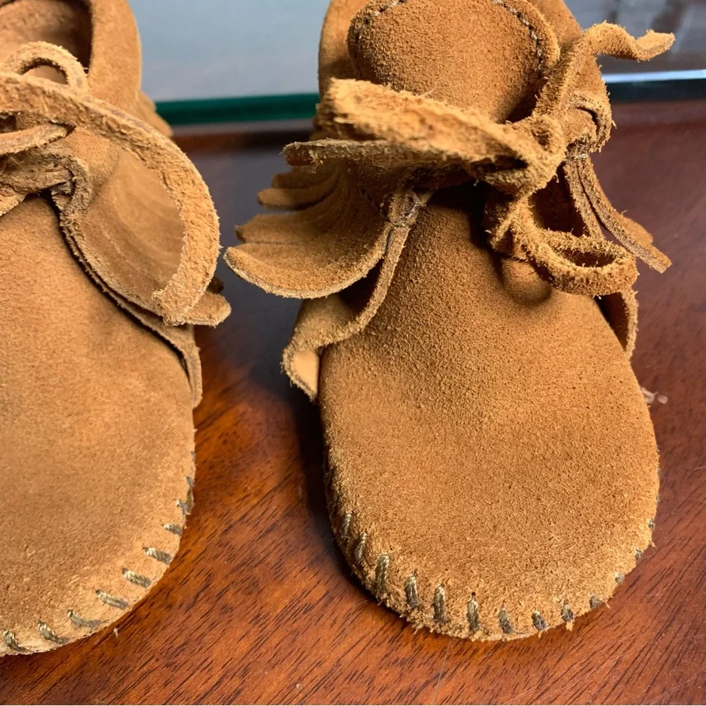 Infant Minnetonka Leather Suede Tassel Moccasins